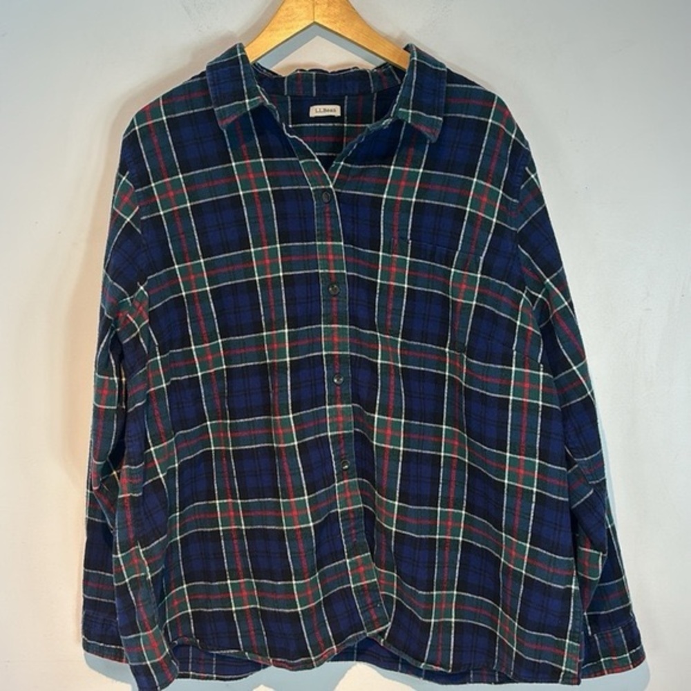 LL Bean women’s scotch plaid cotton flannel button down shirt size XL